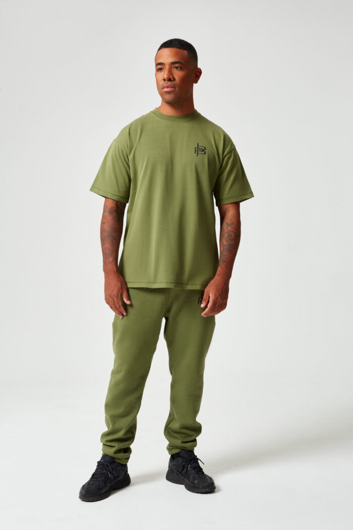 Piece by Piece Hose – Core Collection Olive – Bild 2